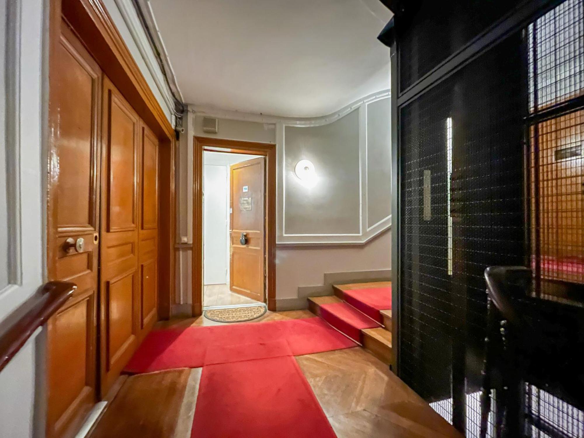 Apartment Urban Flat 194 - Cosy 3 Bedroom Opera Grands Boulevards